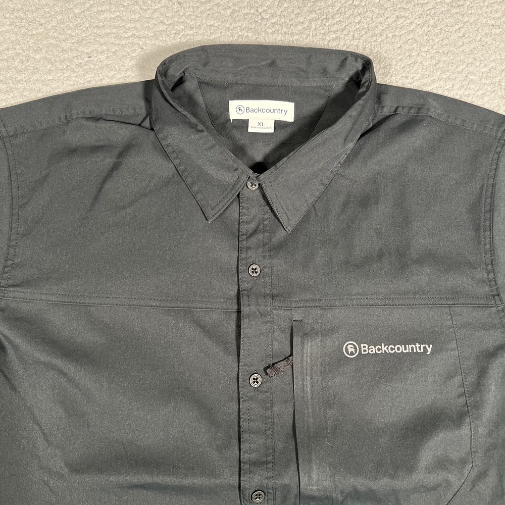 Backcountry Shirt‎ Mens XL Large Outdoor Hiking Pocket Casual Preppy Camp Logo